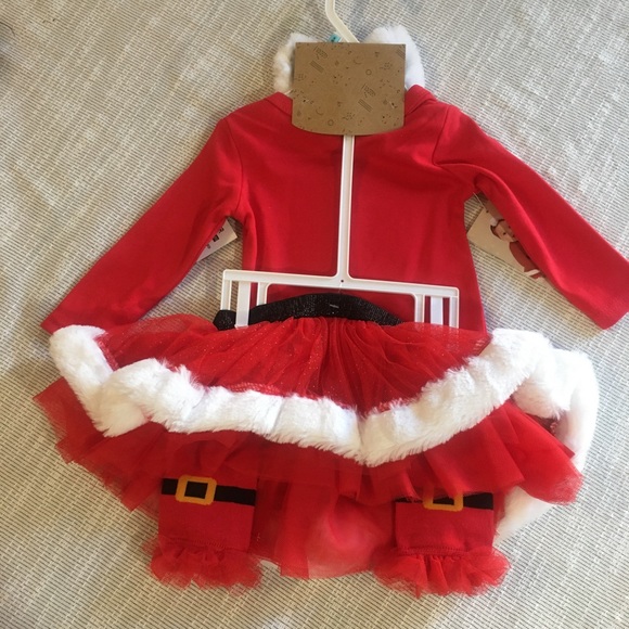 Festive Red Santa Baby Outfit Set - Picture 3 of 4